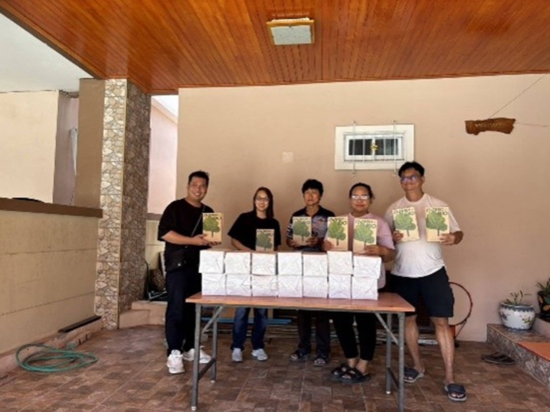 UNIQUE Plastic Visits Local Community and Donates BIO Garbage Bags to Support Environmental Sustainability